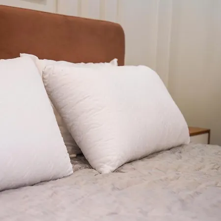 Apartment Cuzi House *